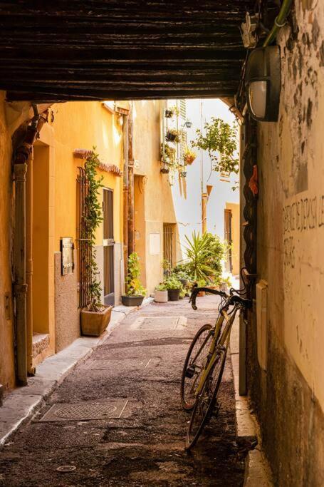 Au Coeur Du Viel Antibes - Cosy Appartement Exteriér fotografie
